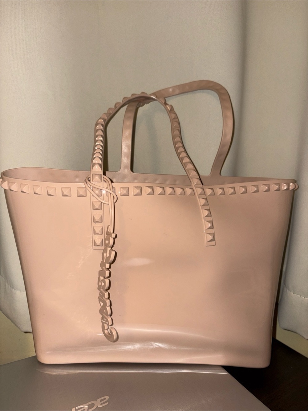 Carmen Sol Glossy Grazia Nude Glossy Tote with Stud-Trim